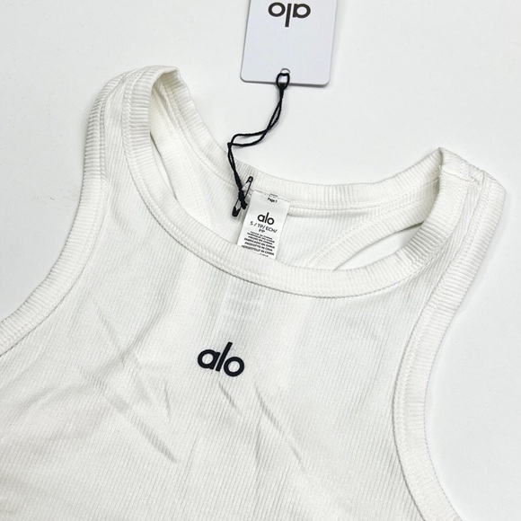 ALO Yoga Ivory Ribbed Tank - Picture 1 of 3
